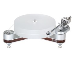 Проигрыватель виниловых дисков: Clearaudio Innovation (Magnify Radial tonearm, w/o cart.) Wood